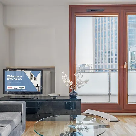 Chlodna 48 By Nyx Warschau